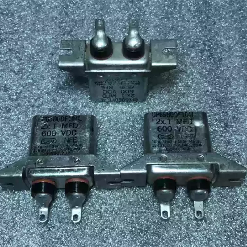 Antique American CDE (Big D) 2 × 0.1UF600V copper shell fever gallbladder machine coupled with oil immersed infinite capacitor