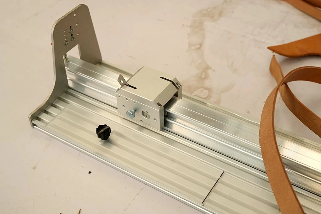 Adjustable hard/soft leather belt cutter, 145cm leather strip cutting table, aluminum alloy process tool
