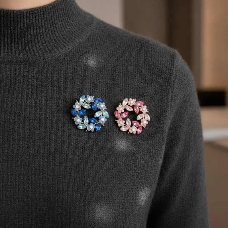 Funkelnder Kristall-Blumenkranz-Anstecker, vergoldet, mit bunten Strasssteinen, für Hochzeits- und Alltagsoutfit-Dekoration – Detail 1