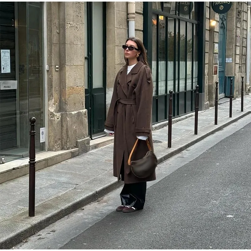 أحزمة مزدوجة الصدر معطف المرأة أنيقة التلبيب جيب كم كامل معطف الإناث 2025 الخريف الشتاء موضة جديدة سيدة أبلى