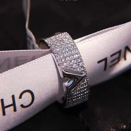 2025 الاتجاه الجديد 925 الفضة الاسترليني مزاجه الكلاسيكي، الموضة الكبرى، الحجر الكلاسيكي مطعمة خاتم الزواج المرأة، خاتم الرسالة #3