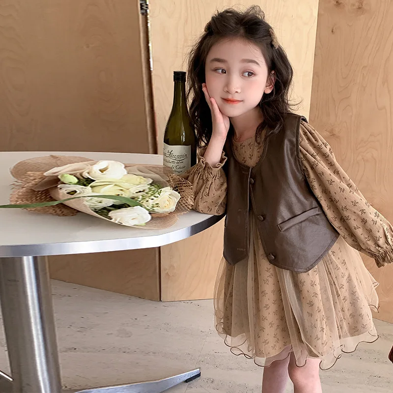 

Кожаное платье-жилет для девочек, комплект из двух предметов, осень 2022, новая корейская версия, комплект в сладком и ароматном стиле