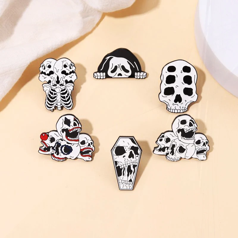 Pines Lapel Badges Gothic Punk Hip-hop Jewelry Gift for Friends Death Skull Enamel  Brooch Custom Black Skeleton