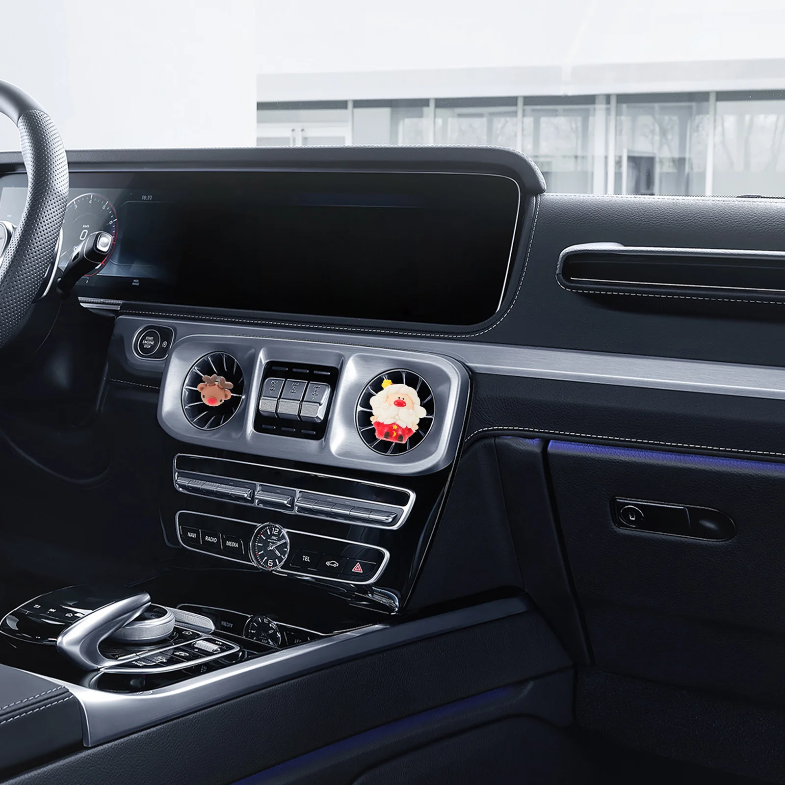 

4Pcs Car Air Freshener Vent Clip Cute Christmas Decoration Resin Metal Clip-on Air Vent Accessory Lasting Scent Car Interior