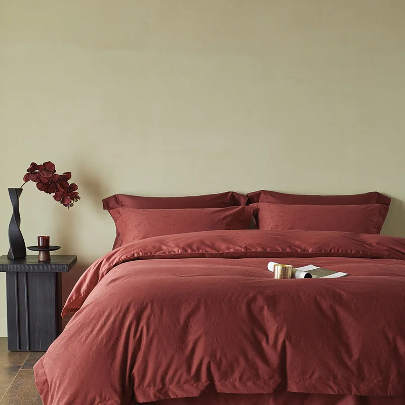 

Customizable French 60 cotton bright red jacquard four-piece wedding bed sheet quilt cover
