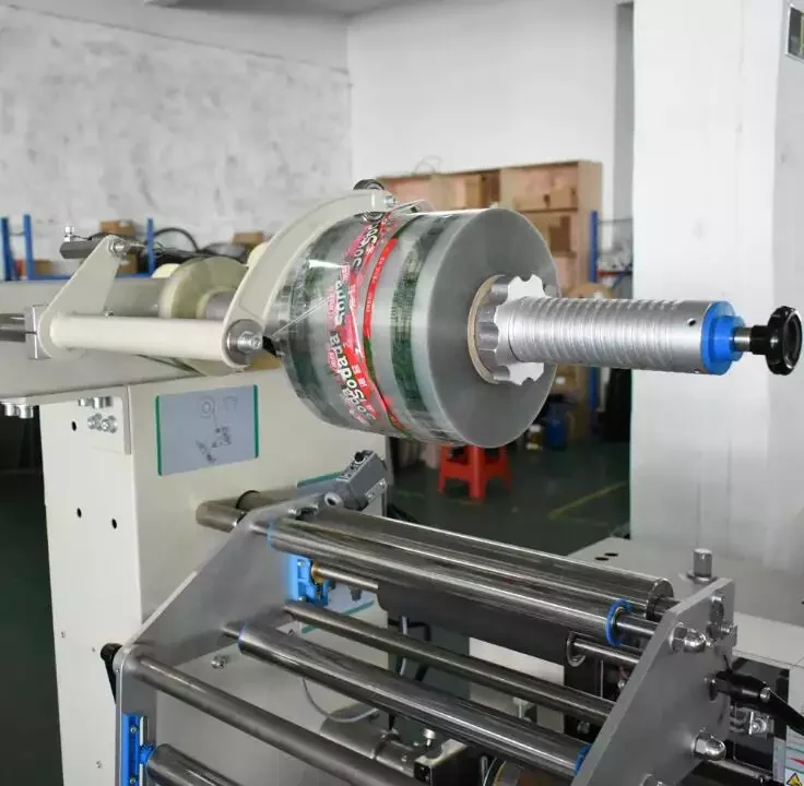 Customized Automatic High-Speed (300bags/min) Horizontal Pillow Packing Machine for Cookies Cake Bread Bun
