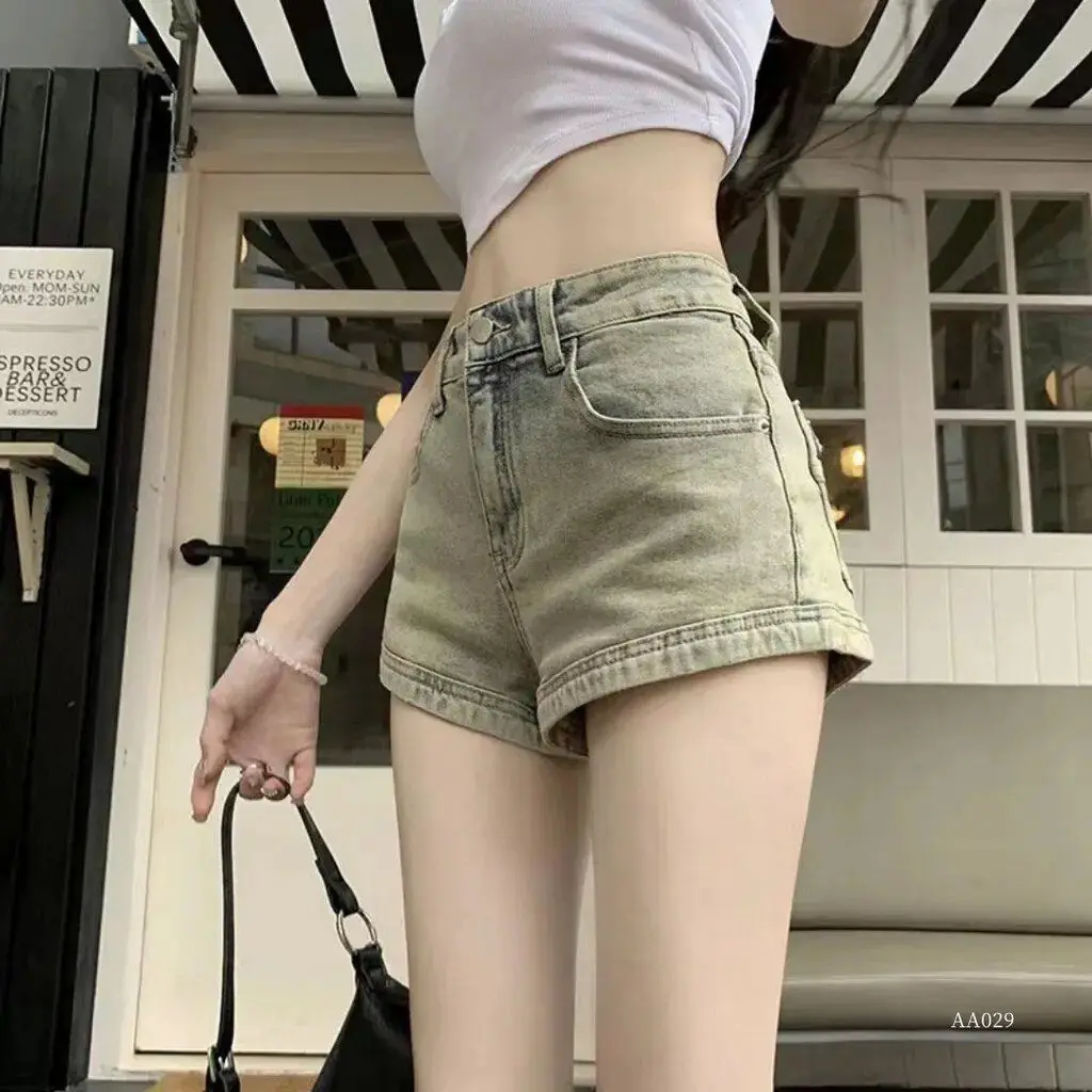 Y2k Denim Shorts femmes 2025 été nouveau taille haute et conception mince un mot Super court pantalons chauds