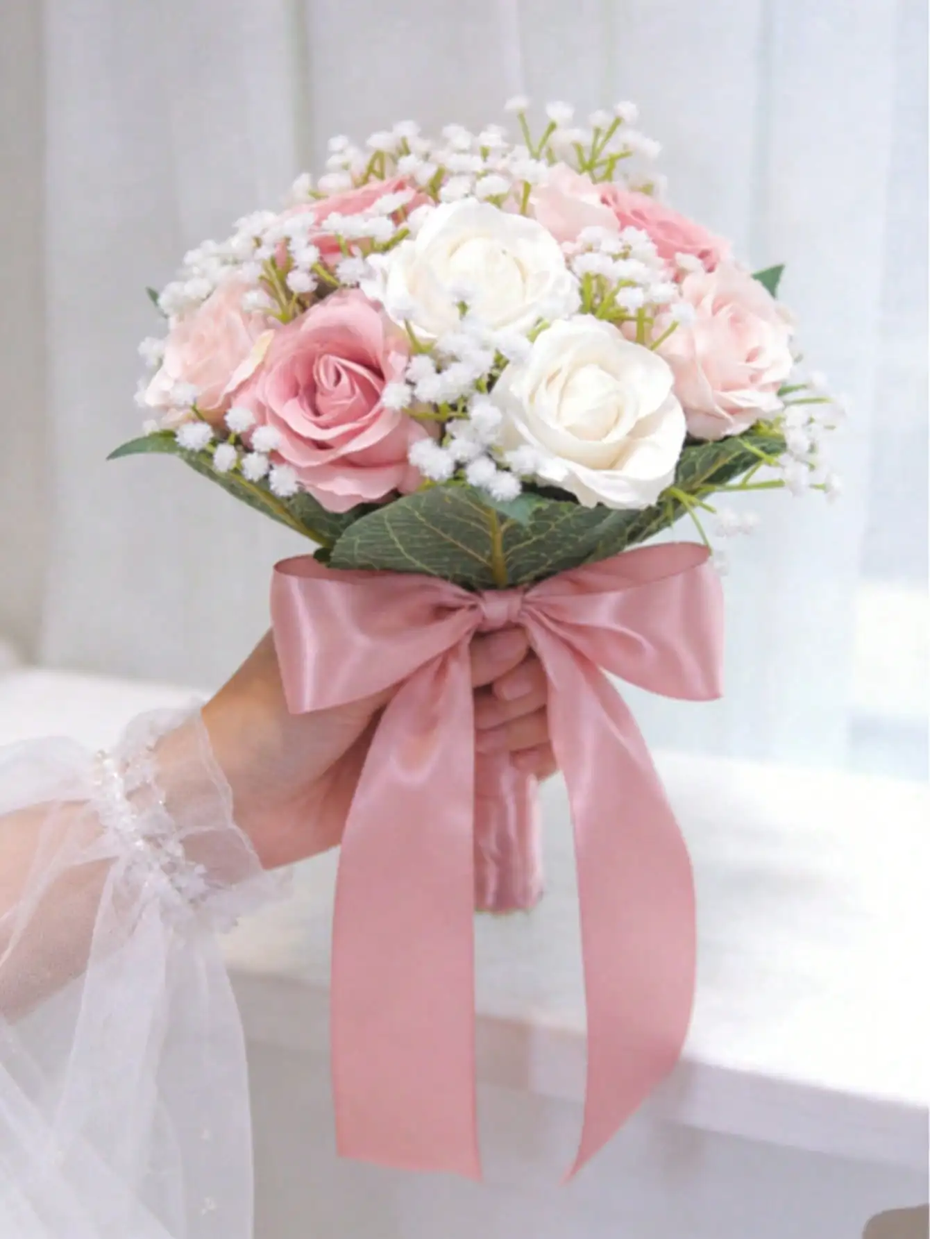 1 Piece Wedding Trumpet Bouquet for Bride and Bridesmaids, Realistic Floral Arrangement for Outdoor Forest-Themed Weddings