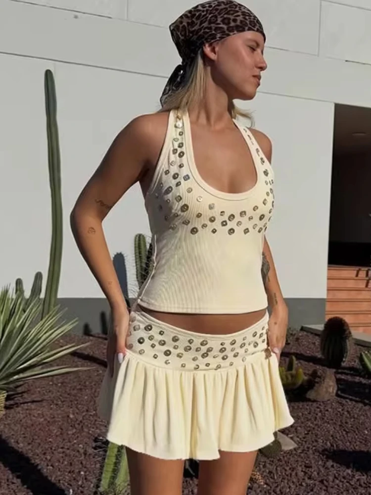 

Whatiwear шикарное украшение на пуговицах, комплект из 2 предметов, женские топы с лямкой на шее и открытой спиной + плиссированная юбка, вечерние модные элегантные костюмы