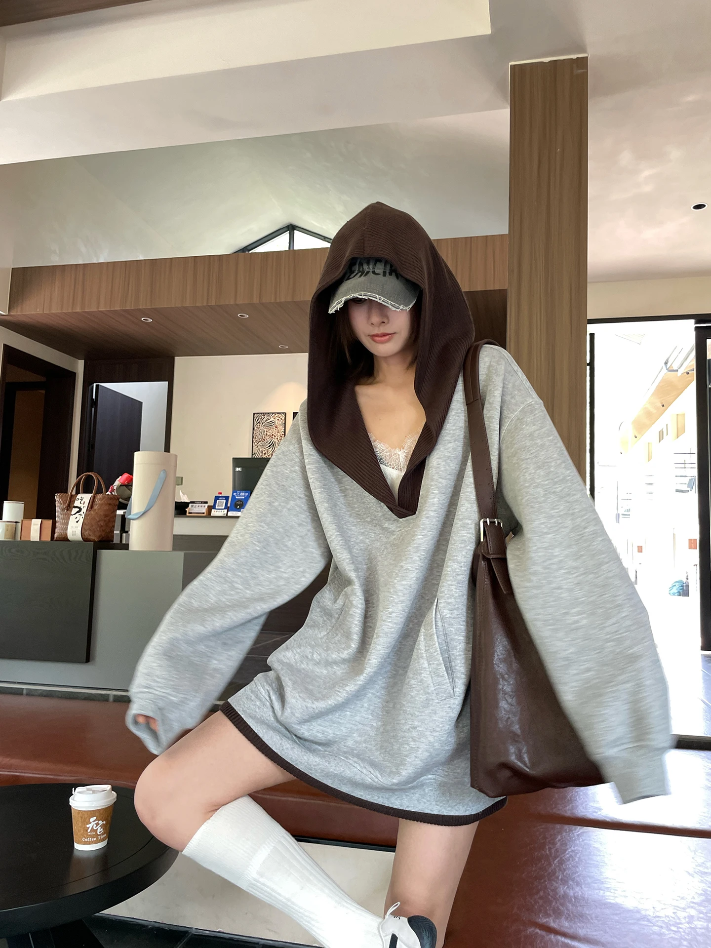 

Толстовка JCCC с V-образным вырезом, вязаная, с эффектом двухслойности, повседневная, свободного кроя, с длинными рукавами, из хлопка и полиэстера