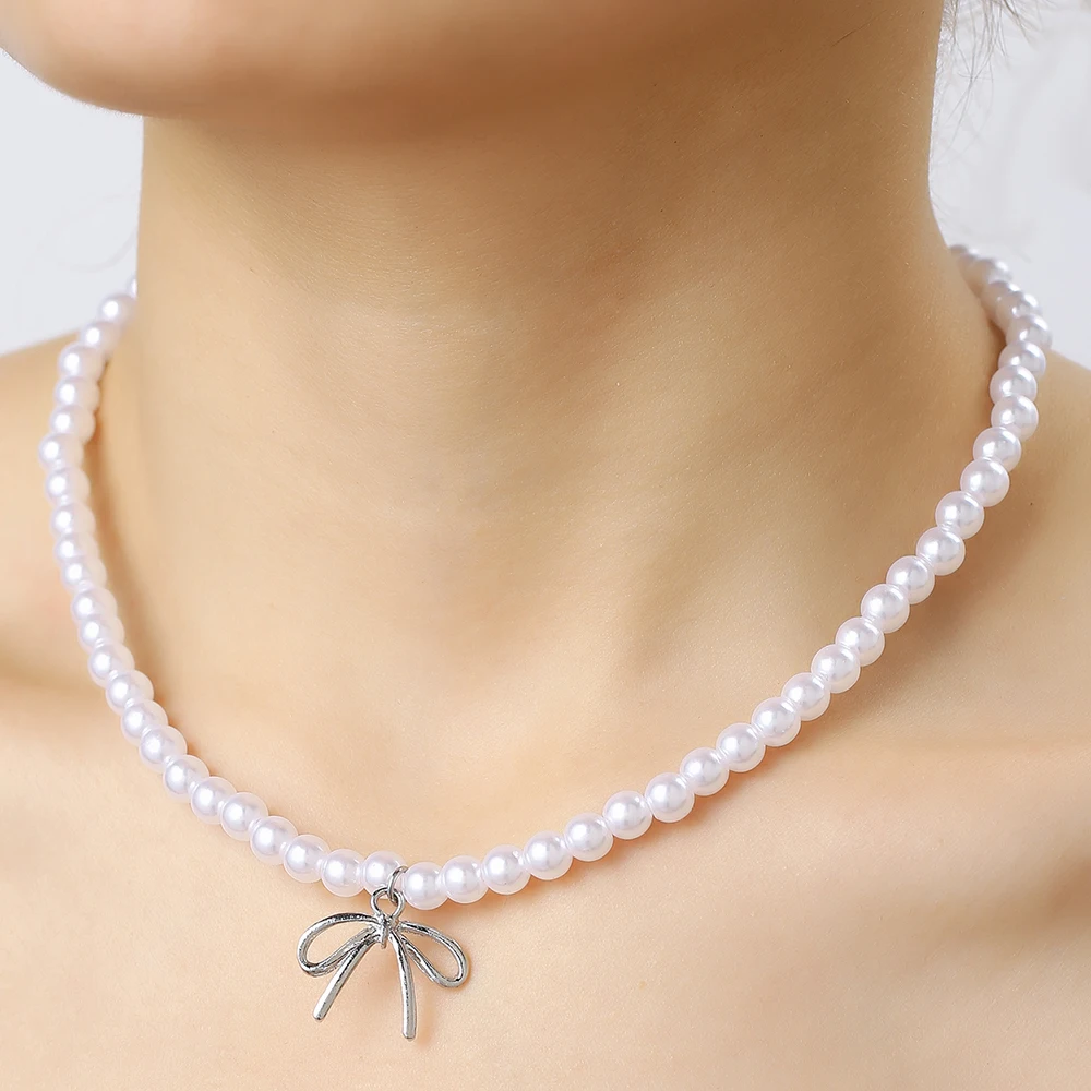 Light Luxury Niche High-Grade Imitation Pearl Bow Pendant Necklace Female Beaded Collarbone Chain Choker for Female Jewelry