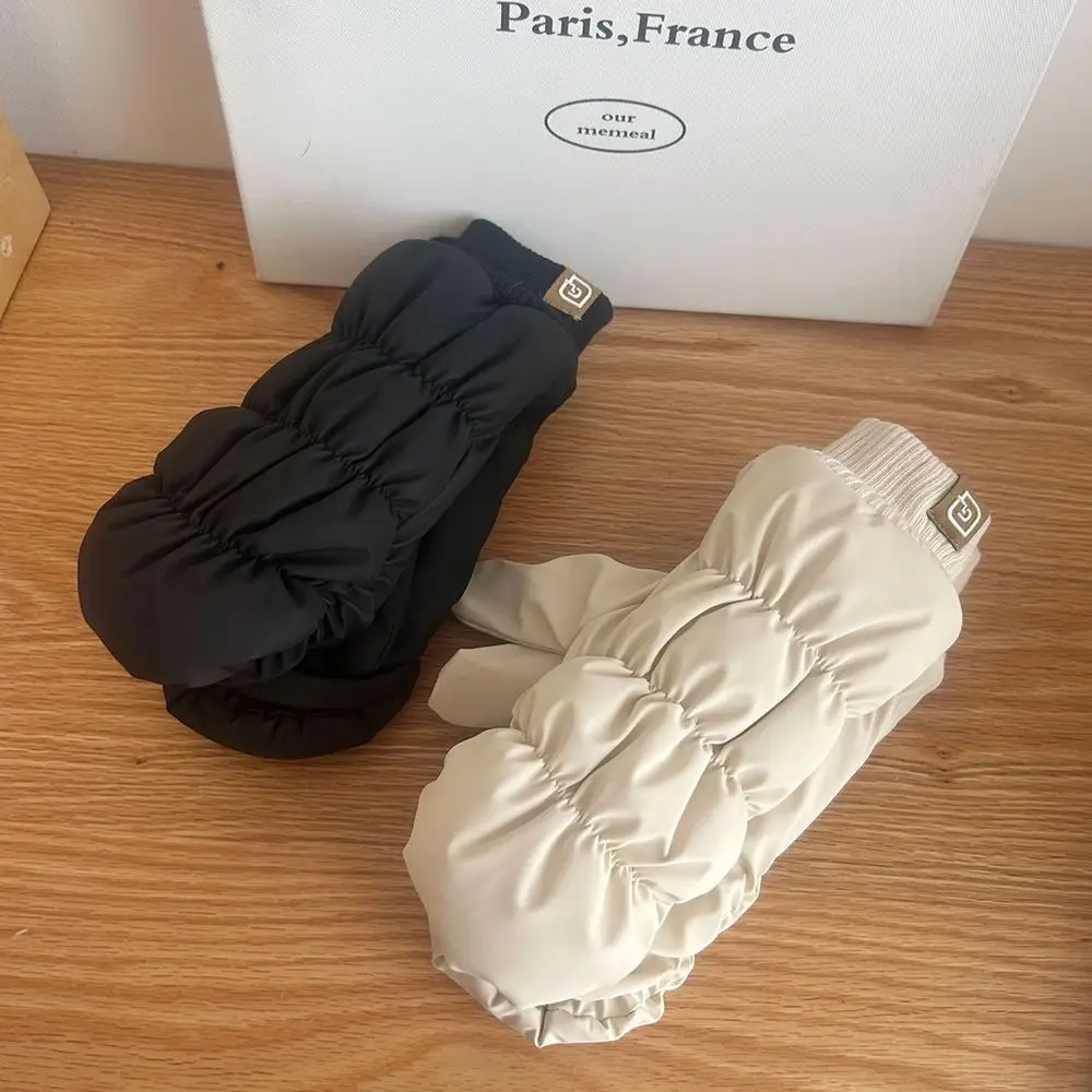 厚くて防水性のあるスキー用のぬいぐるみ手袋、防風サイクリンググローブ、暖かいファッション