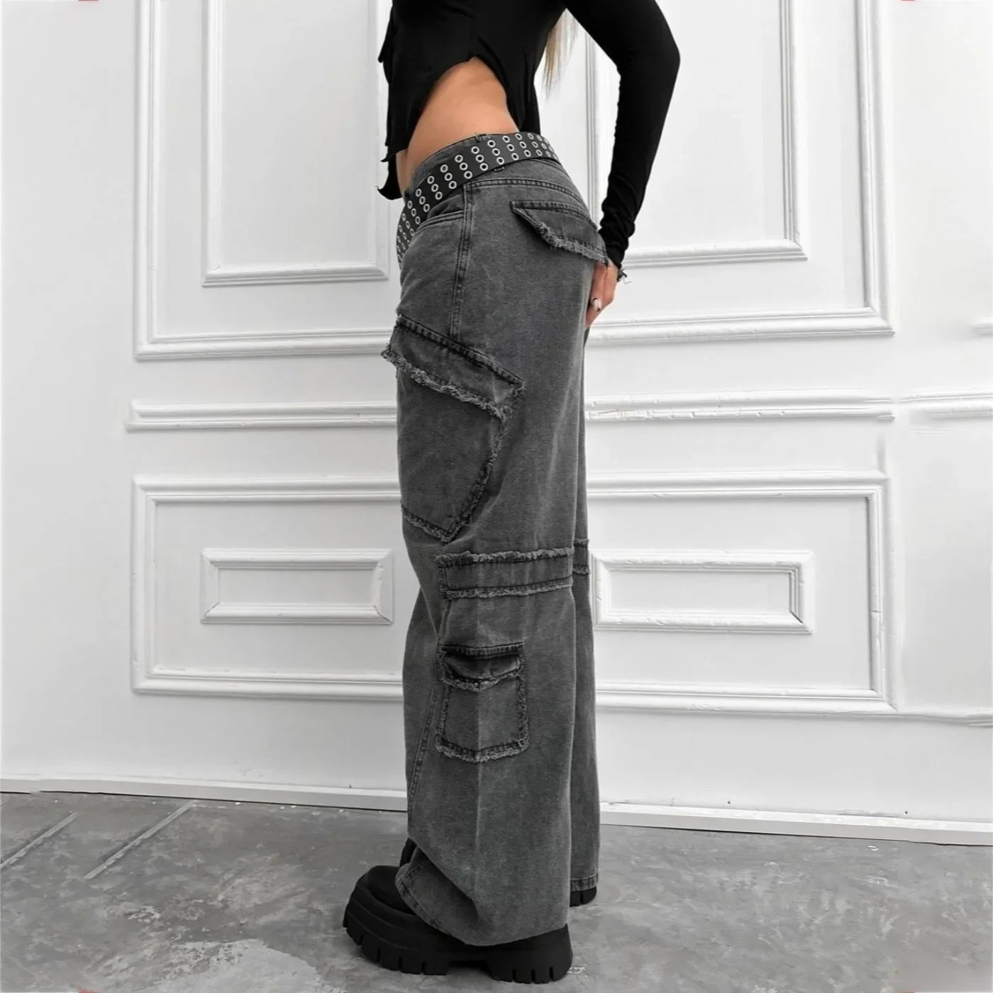 Street style retro multi pocket jeans women's new style spicy girl personality straight leg pants loose fit versatile pants