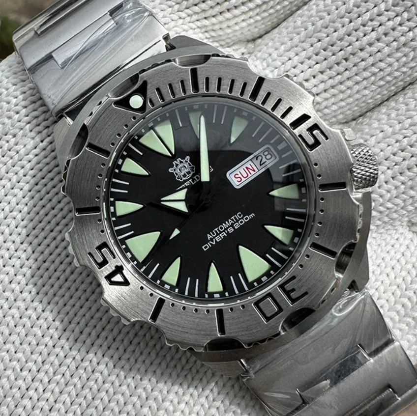 STEELDIVE Men Automatic Watch Sport Mechanical Wristwatch Diver 20ATM Waterproof C3 Luminous Sapphire Mirror NH36 Monster Dial