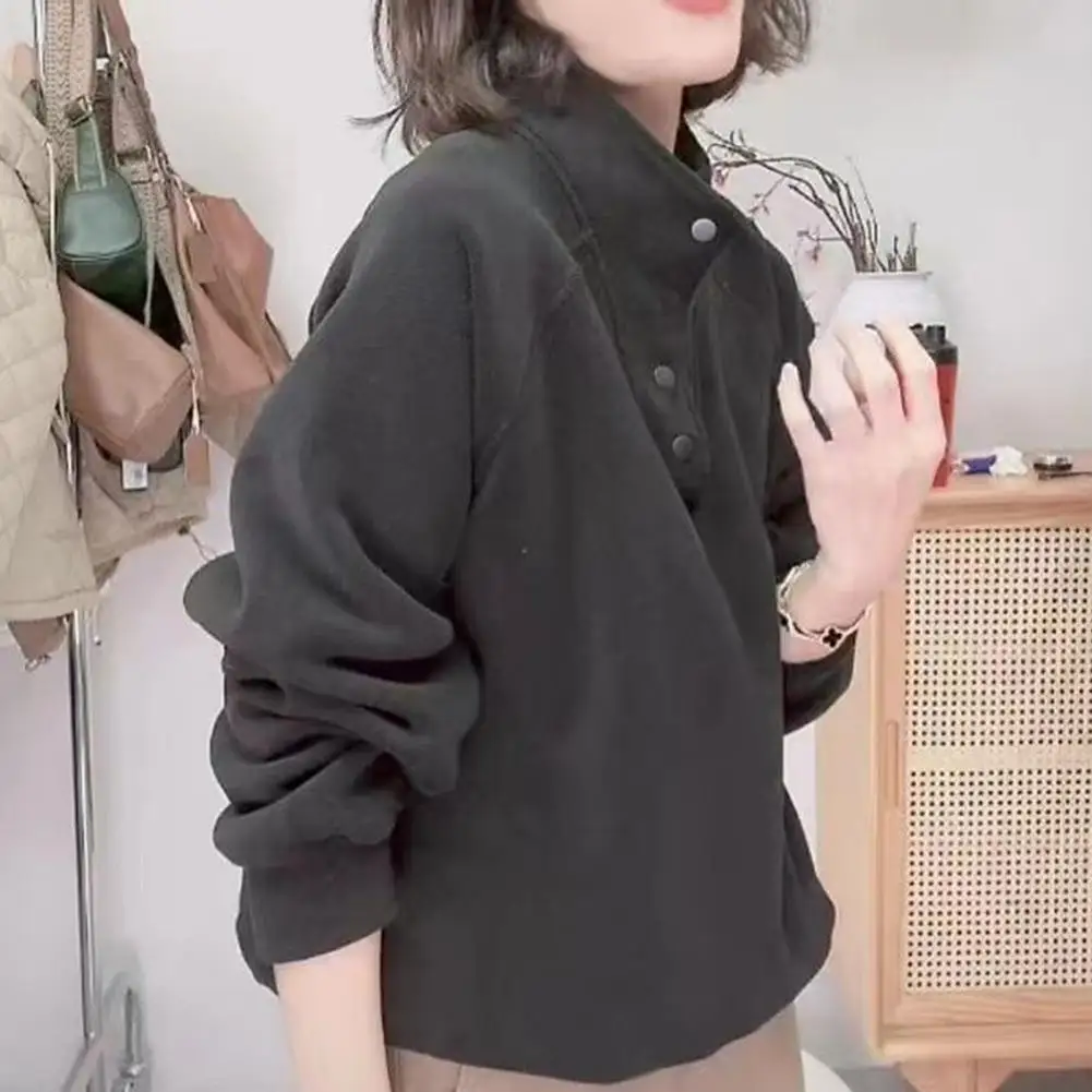 เสื้อสเวตเชิ้ตผู้หญิง เสื้อสเวตเชิ้ตผ้าฟลีซสำหรับผู้หญิงที่ให้ความสบายพร้อมดีเทลติดกระดุม เสื้อสวมหัวคอตั้งลำลองสำหรับฤดูใบไม้ร่วงฤดูหนาวสำหรับอากาศหนาว