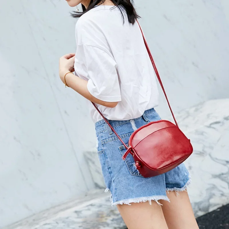 Korean Style Women High-Quality Mini Bag Fashionable Oil Wax Skin Shell Bag Classic Versatile Single Shoulder Bag Crossbody Bag