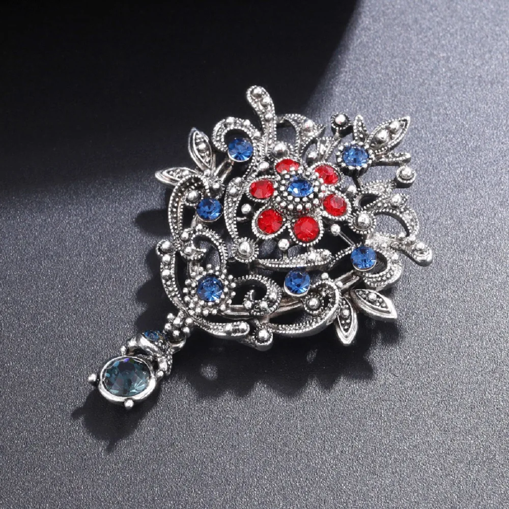 Elegant Vintage Exquisite Floral Vine Brooch Gifts For Men Autumn And Winter Clothing Fixed Pin Suit Accessory Women's Decorate