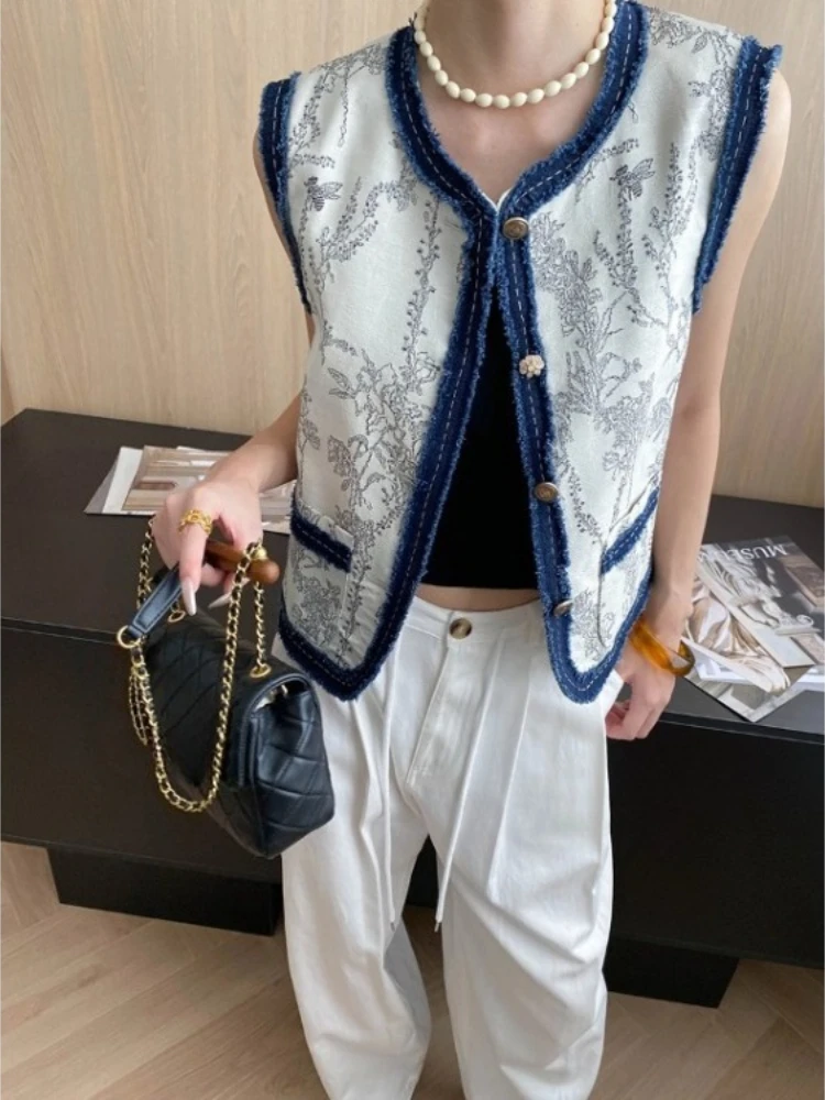 

Новый джинсовый жилет в китайском стиле, пальто, женские винтажные лоскутные куртки с вышивкой, ранняя осень 2021, новые топы без рукавов Mujer