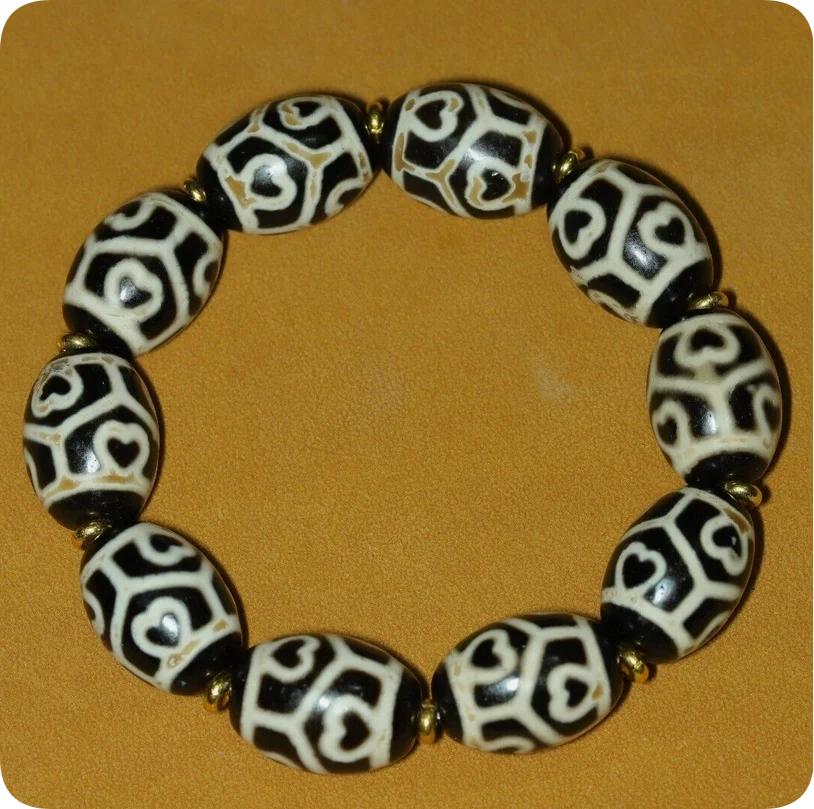 Tibetan black and white turtle shell lotus Dzi bead bucket bead agate 14 * 18mm