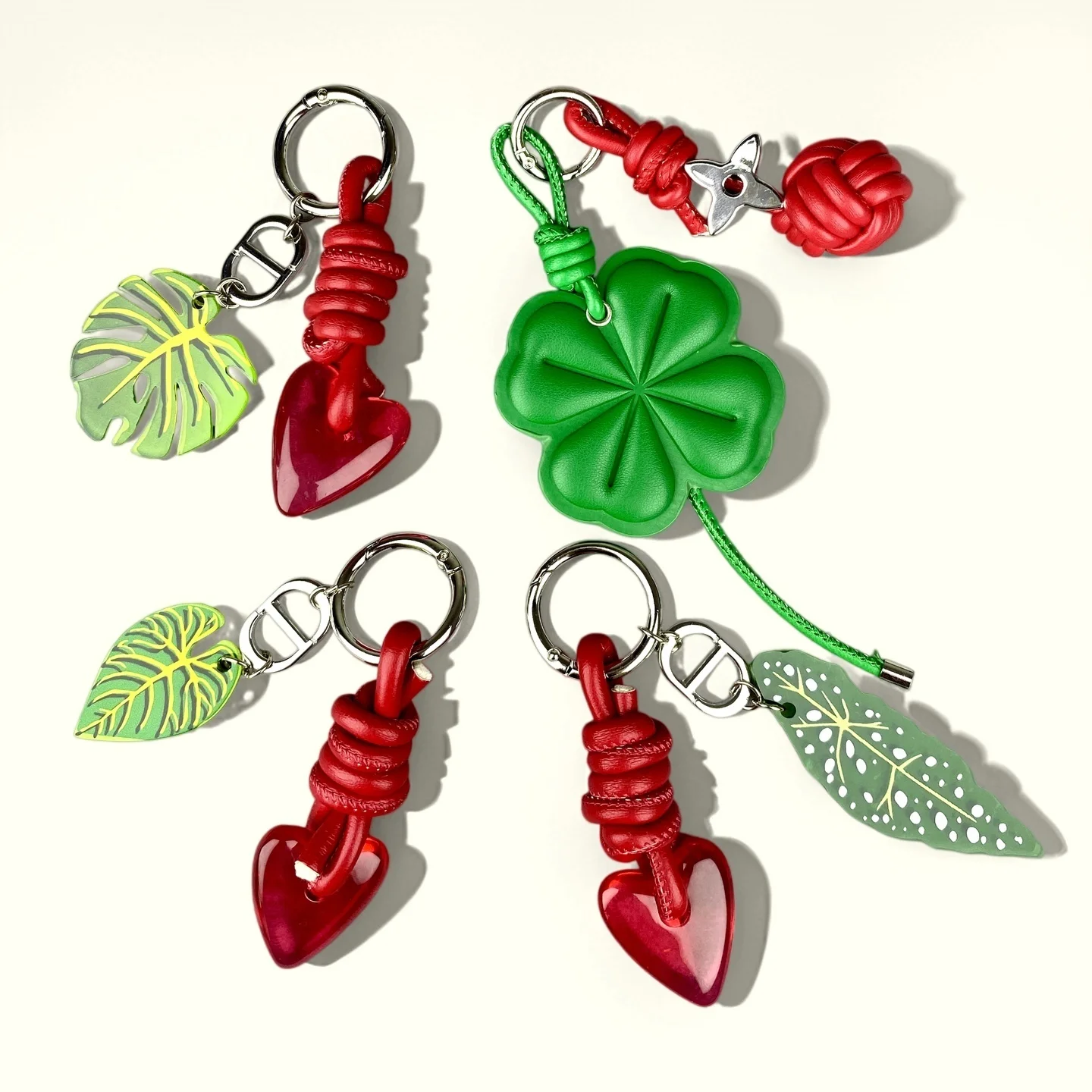Red Green PU Leather Plant Bag Charm, Four Leaf Clover/Red Heart/Leather Ball Keychain For Bag-Festival Gift-Car/Room Decor