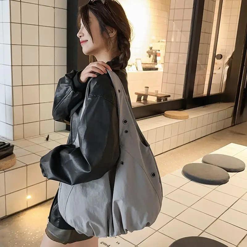 Korean New Large-capacity Fashion Style Underarm Bag Casual Versatile Make-up Class Light Handbag College Student Summer Bag