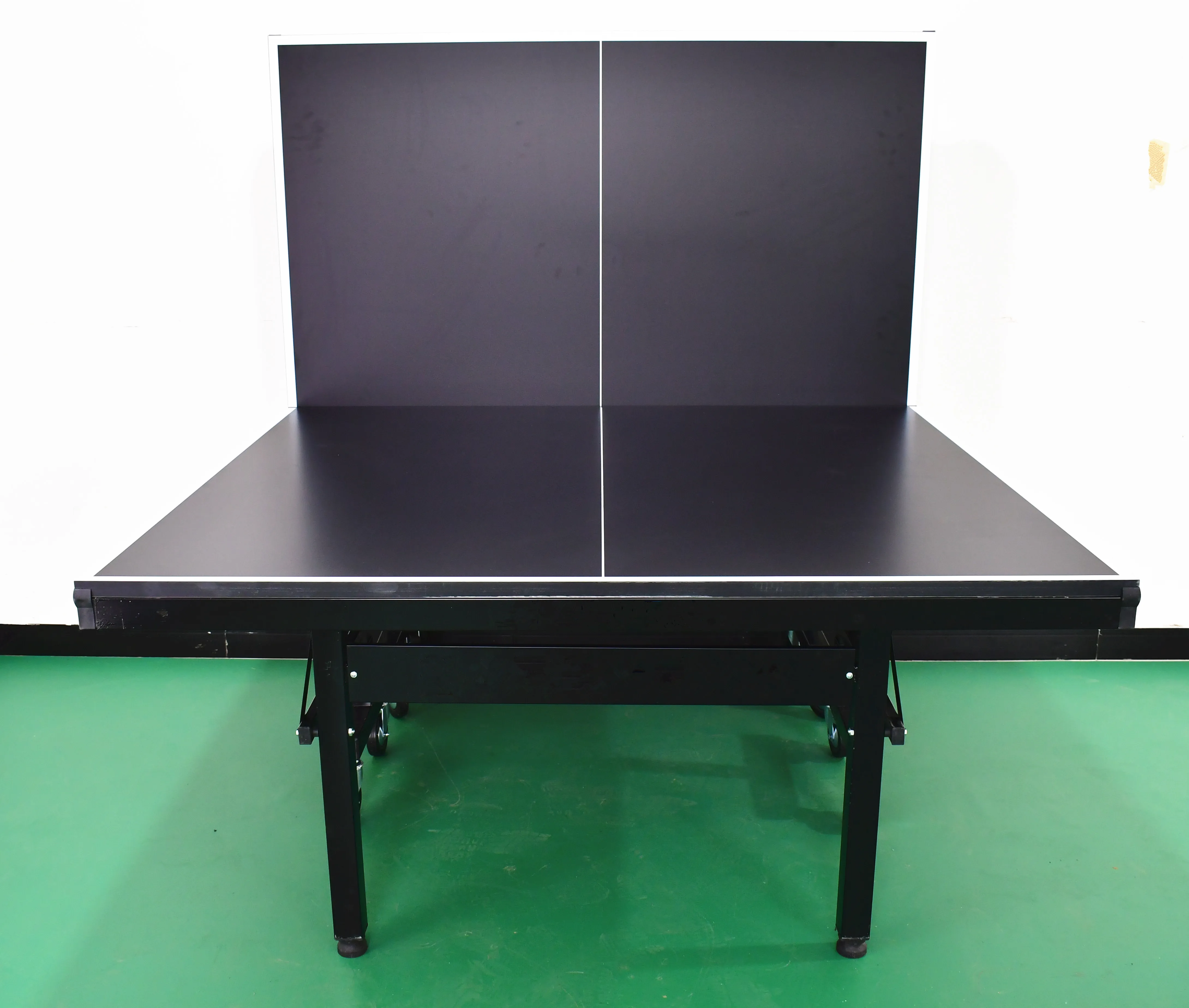 Indoor 18mm Pingpong Table Foldable Movable Table Tennis Tables