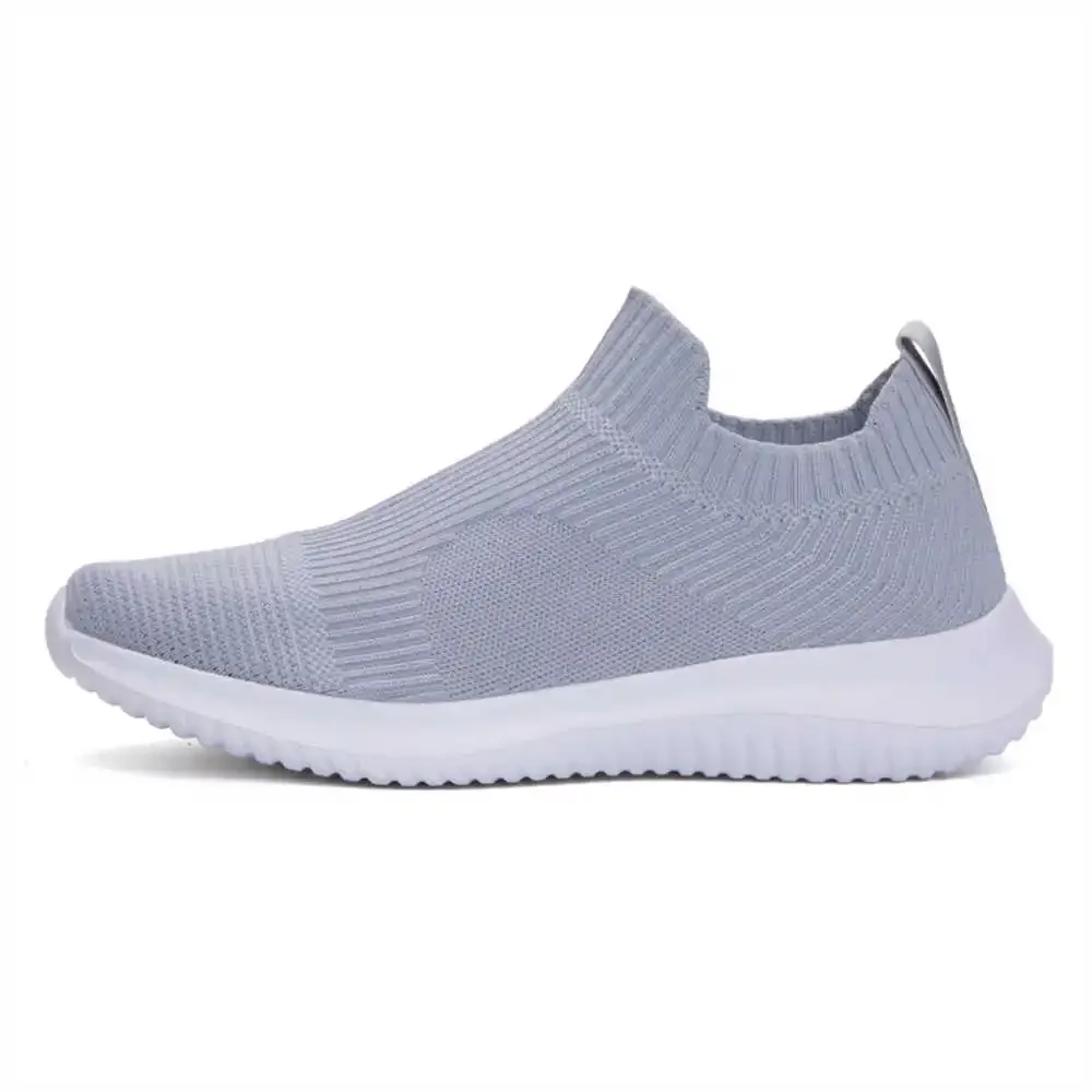 Slip On Without Heel Mens Casual Shoes Sneakers Men's Sapateneis Spring Sneakers For Men Sport Brand Name Super Sale