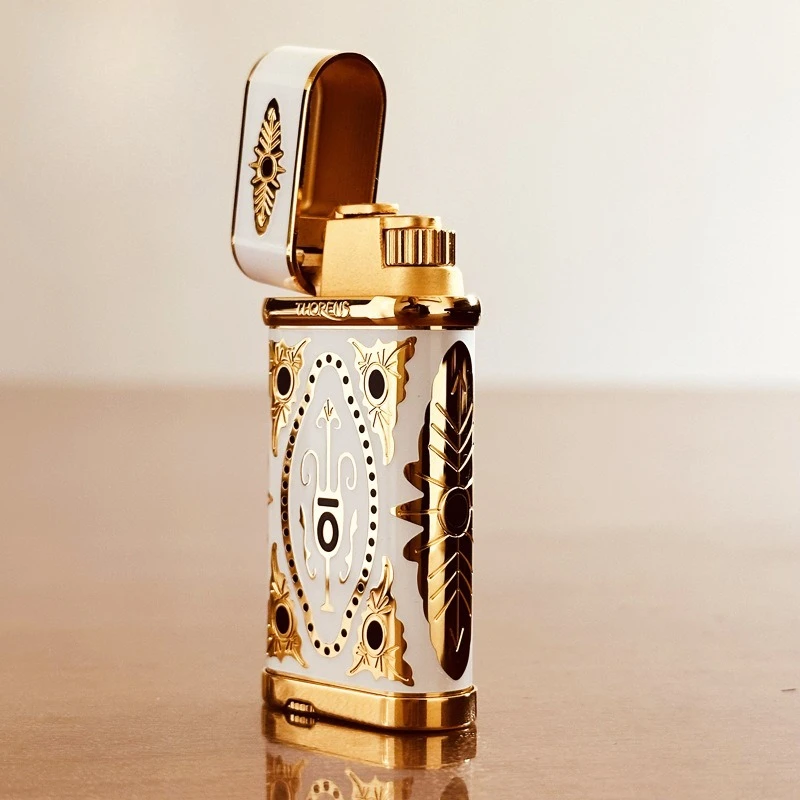 

Фирменная латунная газовая зажигалка в подарок для парня и отца