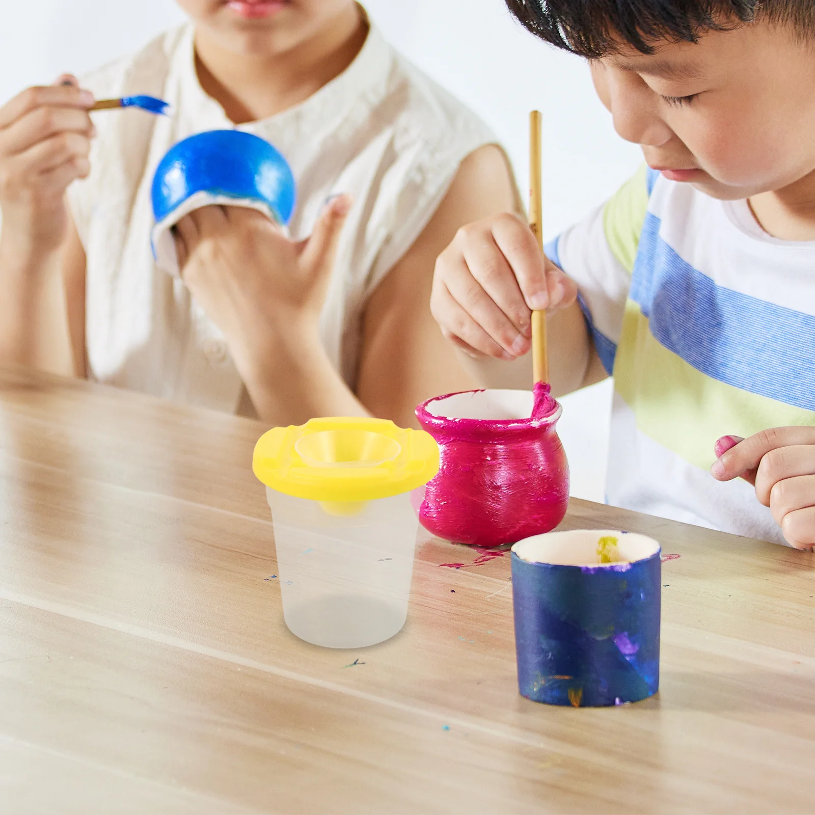 1 set per bambini pennello tazza di lavaggio a prova di fuoriuscite vernice plastica tazza di miscelazione penna secchio di lavaggio pittura multifunzionale per bambini