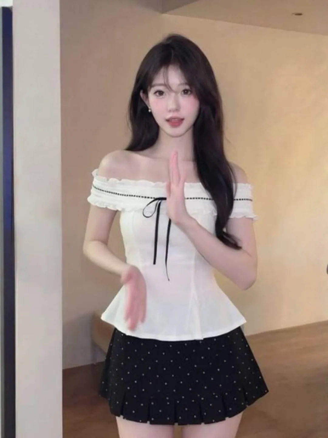 

Korean Style Polka Dot One Shoulder Top And Skirt Set Short Sleeve Comfortable Cotton High Waist Casual Summer Fashion