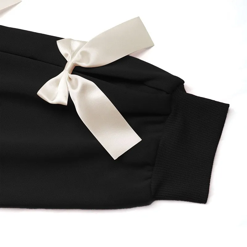 Round Neck Bow Sweatshirt Regular Length Sweet and Fresh with Pullover Patchwork Regular Sleeve Autumn Loose Fit Women Hoodie