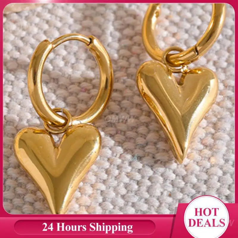 Titanium Steel Earrings Easy-to-use Hoop Buckle Exquisite Craftsmanship French Women Metal Heart Earrings High-end Earrings