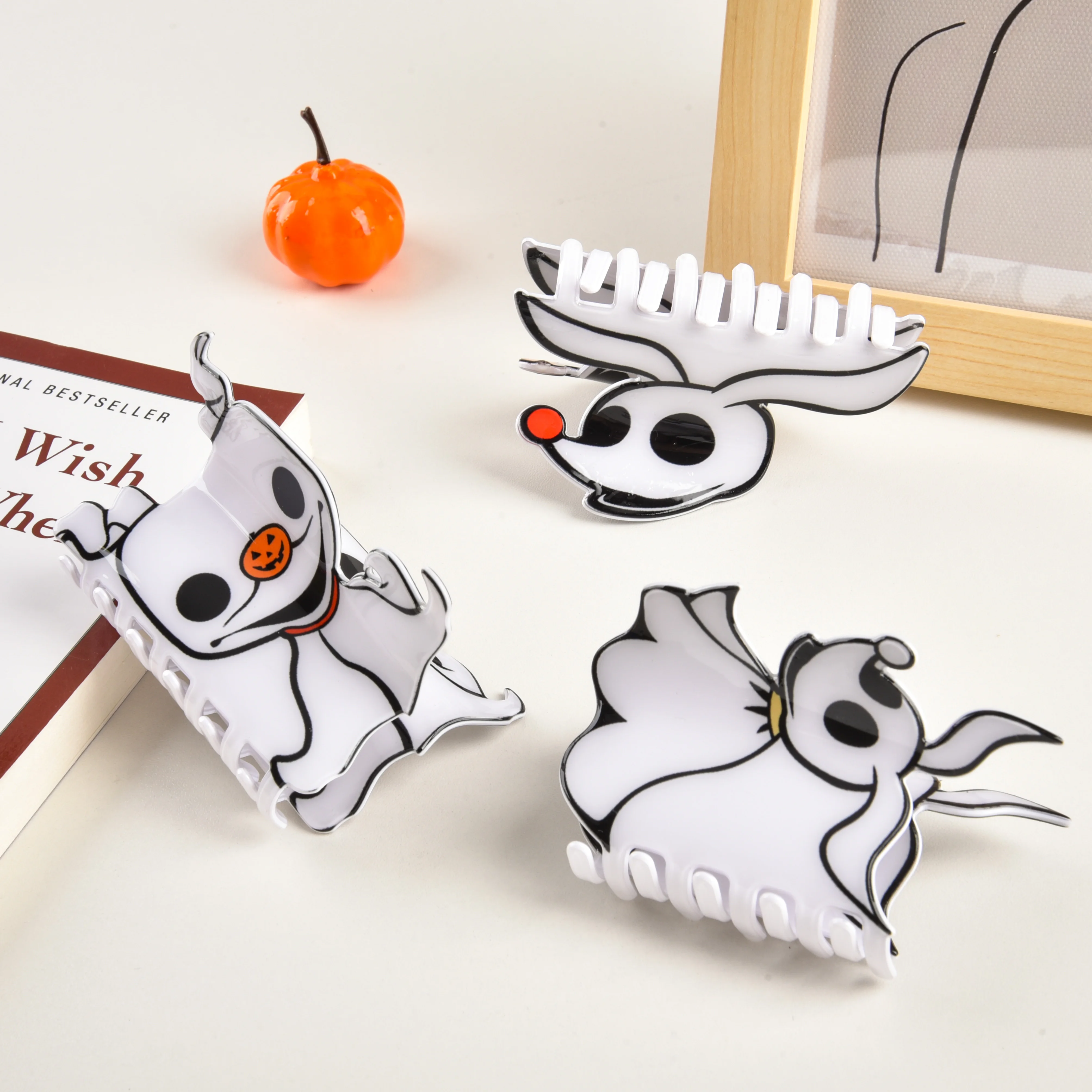 DuoShang New Style Halloween White Ghost Print Akrylowy pazur do włosów Horror Claw Crab Spinka do włosów dla kobiet Dziewczyna Akcesoria do włosów