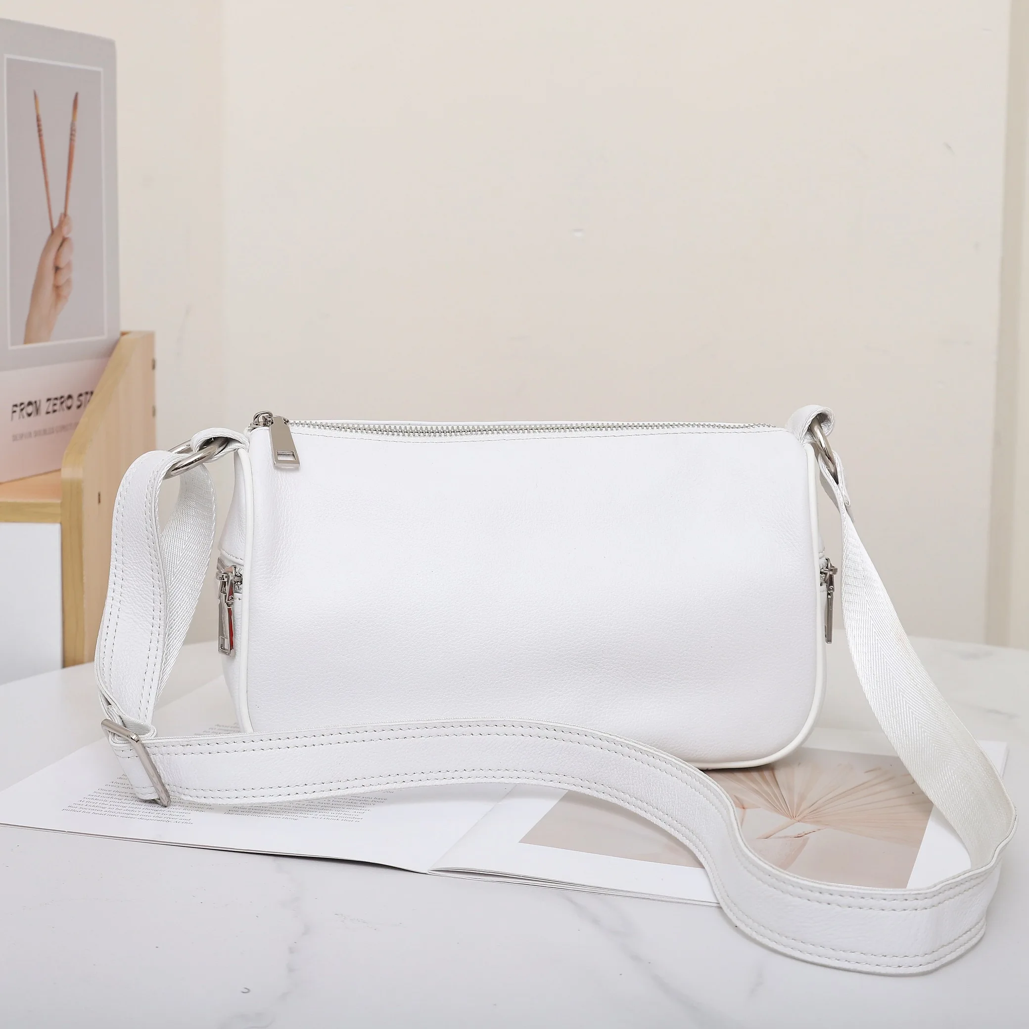 Autentyczna skóra bydlęca, damska torebka na ramię/przez ramię, mała, luksusowa markowa torebka, miękka skóra bydlęca, codzienna torebka dla kobiet, nowa.