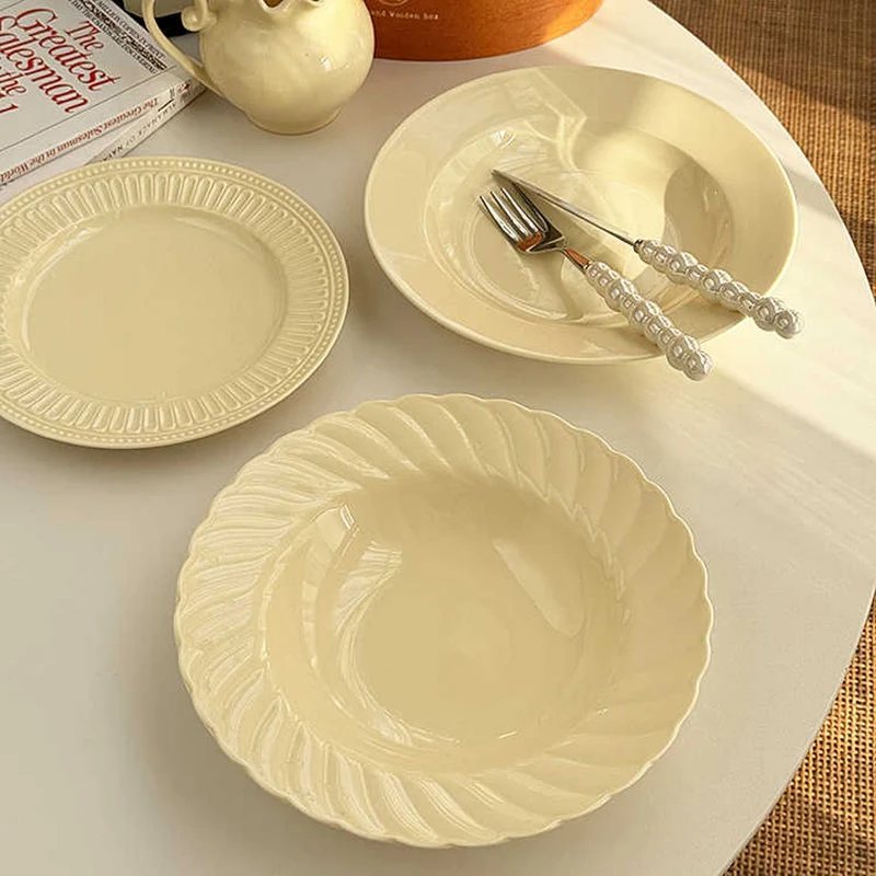 Cream Yellow Ceramic Dinner Disc Solid Color Afternoon Tea Dessert Tray Simple Pasta Straw Hat Plate Kitchen Supplies