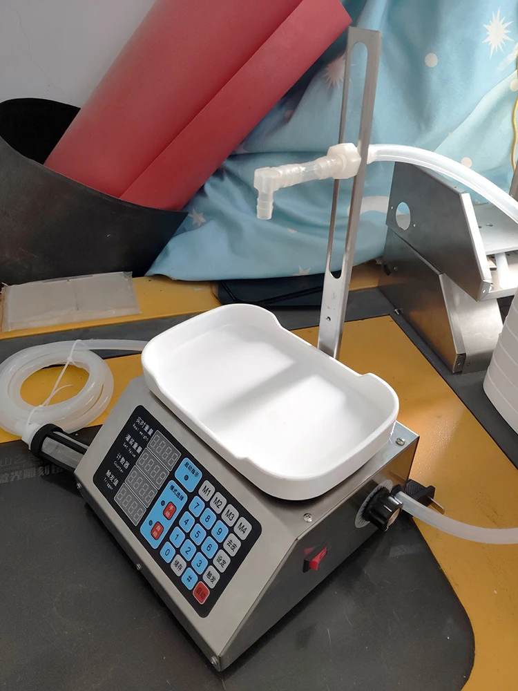 自動液体充填機,CNCデジタル制御,飲料充填,サブローディング,計量