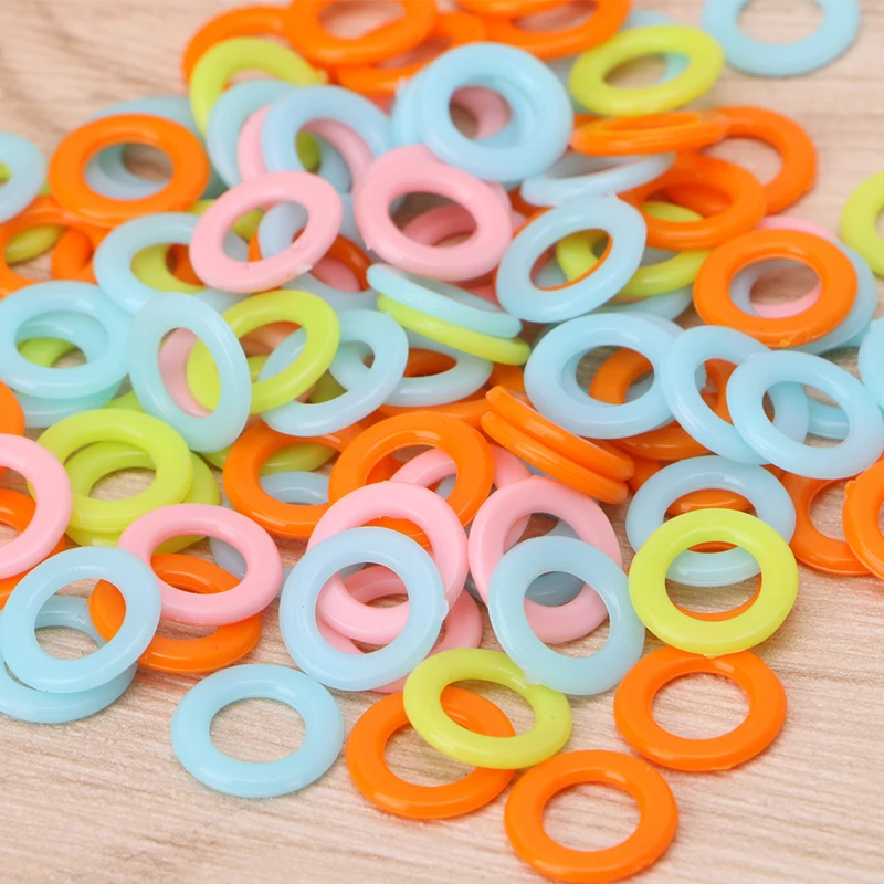 100Pcs DIY Crochet Ring Circle Hook Plastic Craft Tool for Handbag Car for Seat 87HA