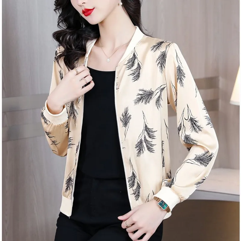 

M-5XL Women Jackets Beige Velvet Floral Print Zipper Spring Autumn Thin Coat Printed Tops Female Clothing Cheap Outwear