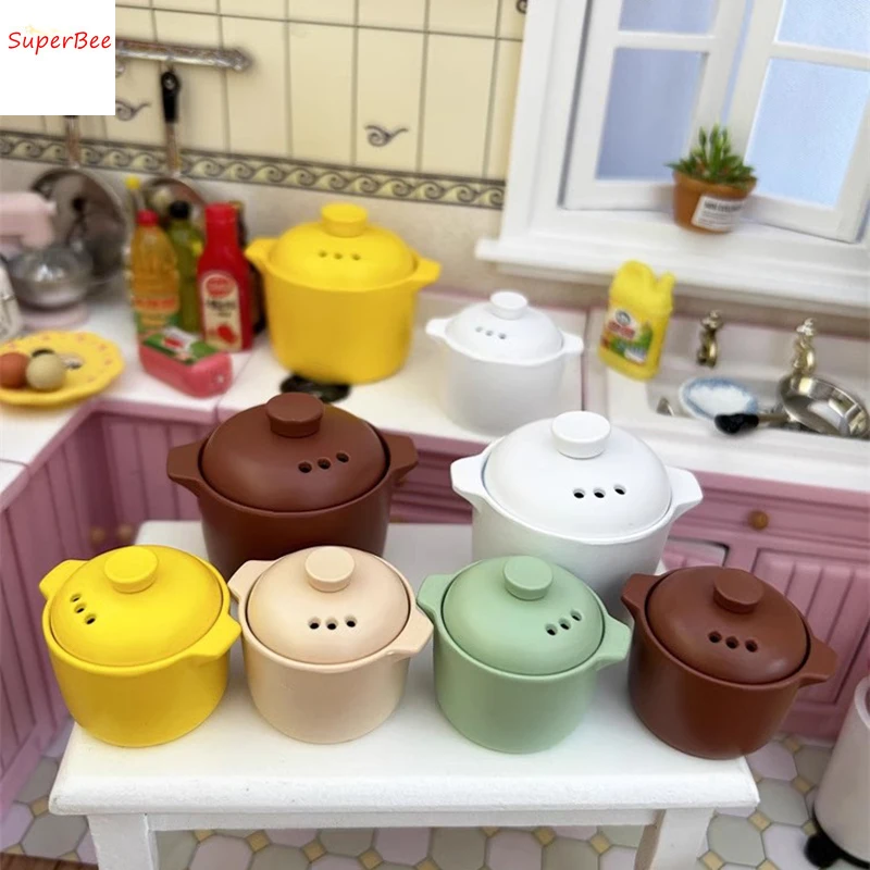 Dollhouse Miniature Kitchen Furniture Items Mini Metal Soup Pot Food and Play Shooting Props, Children's Gifts Accessories