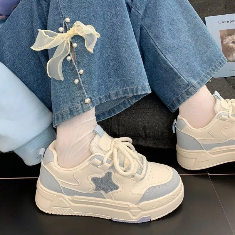 New Women's Star Platform Skate Shoes Thick Sole Lace Up White Sneakers Sweet Preppy Style Daily Student Casual Walking Footwear
