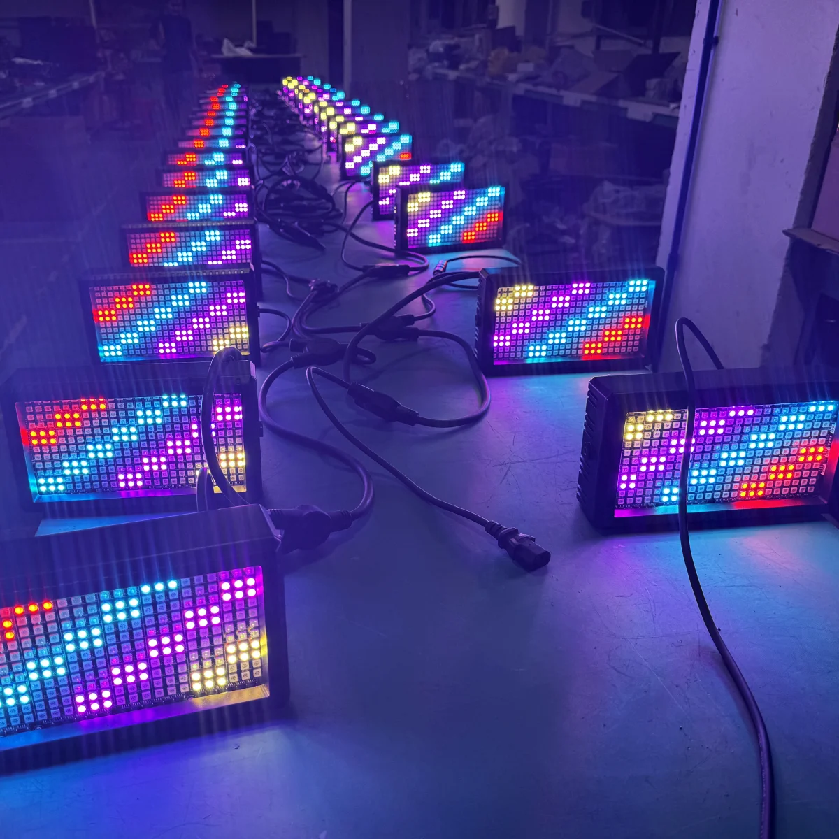 Wireless Control 60W Mni LED Lights Strobe RGB 3in1 Led lights dj48 Zone DMX Super Bright Dj Wash Strobe Stage Lighting Effects