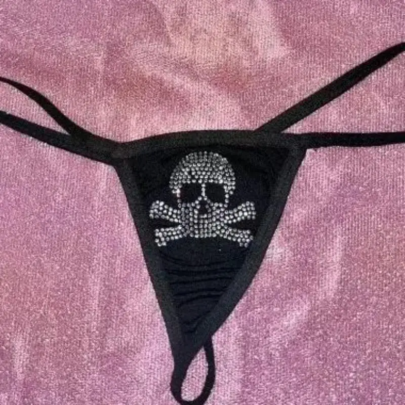 Conjunto de bikini de natación de verano de estilo gótico punk con diseño de chica con diamantes y cuello sin espalda sexy