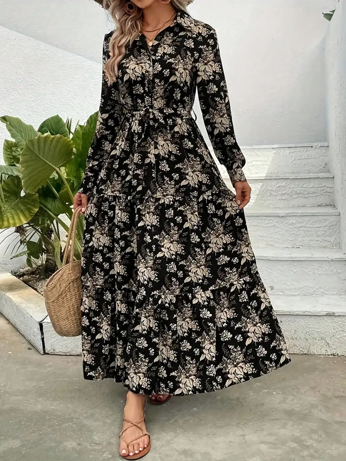 Floral print exudes a fashionable and slimming vibe, with women's skirts featuring long sleeves and loose casual styles