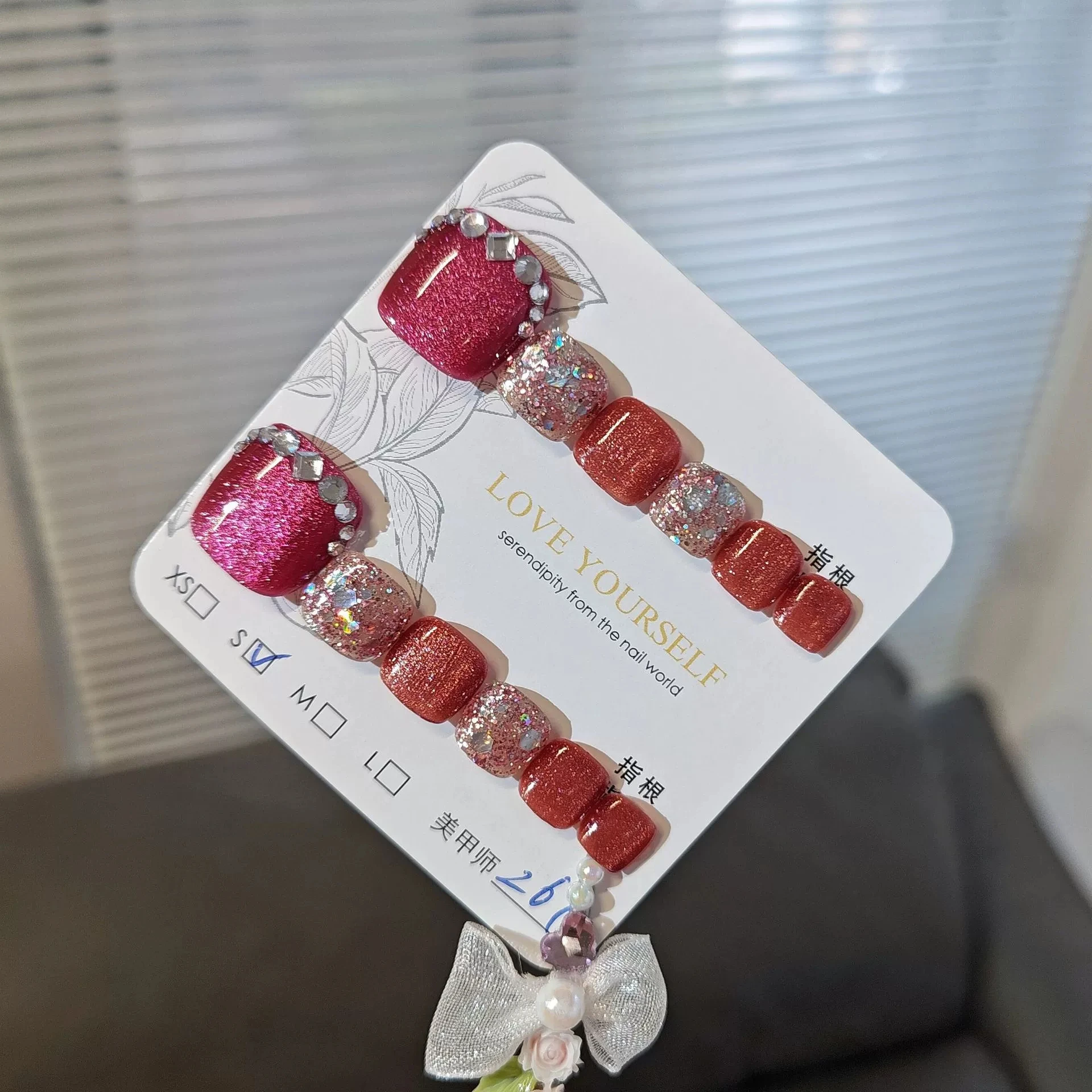 Faux ongles œil de chat en cristal, faits à la main, décor en diamant, portables, courts, carrés, Rose, rouge, paillettes