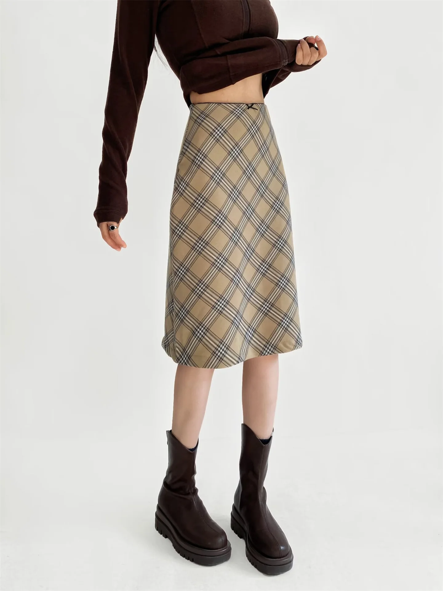 BANA High Waist Straight Cut  Skirt Women's Spring 2026 New Style Casual College Style Diamond Grid Pattern Skirt