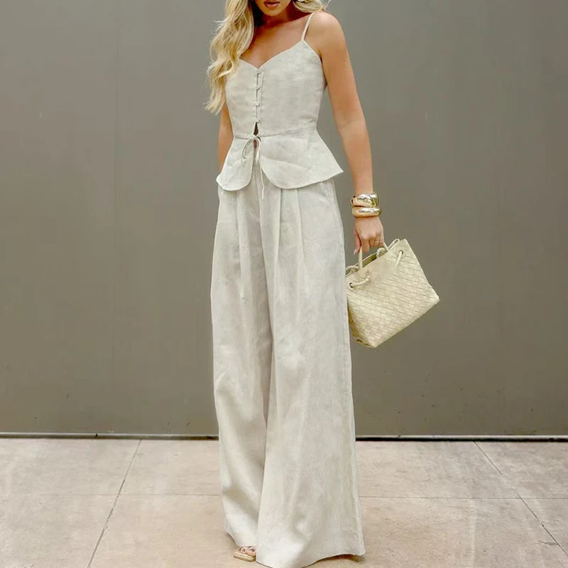 

Летний комплект из топа-камизоли с V-образным вырезом и брюк: простой повседневный костюм в стиле High Street, без рукавов, однотонный.