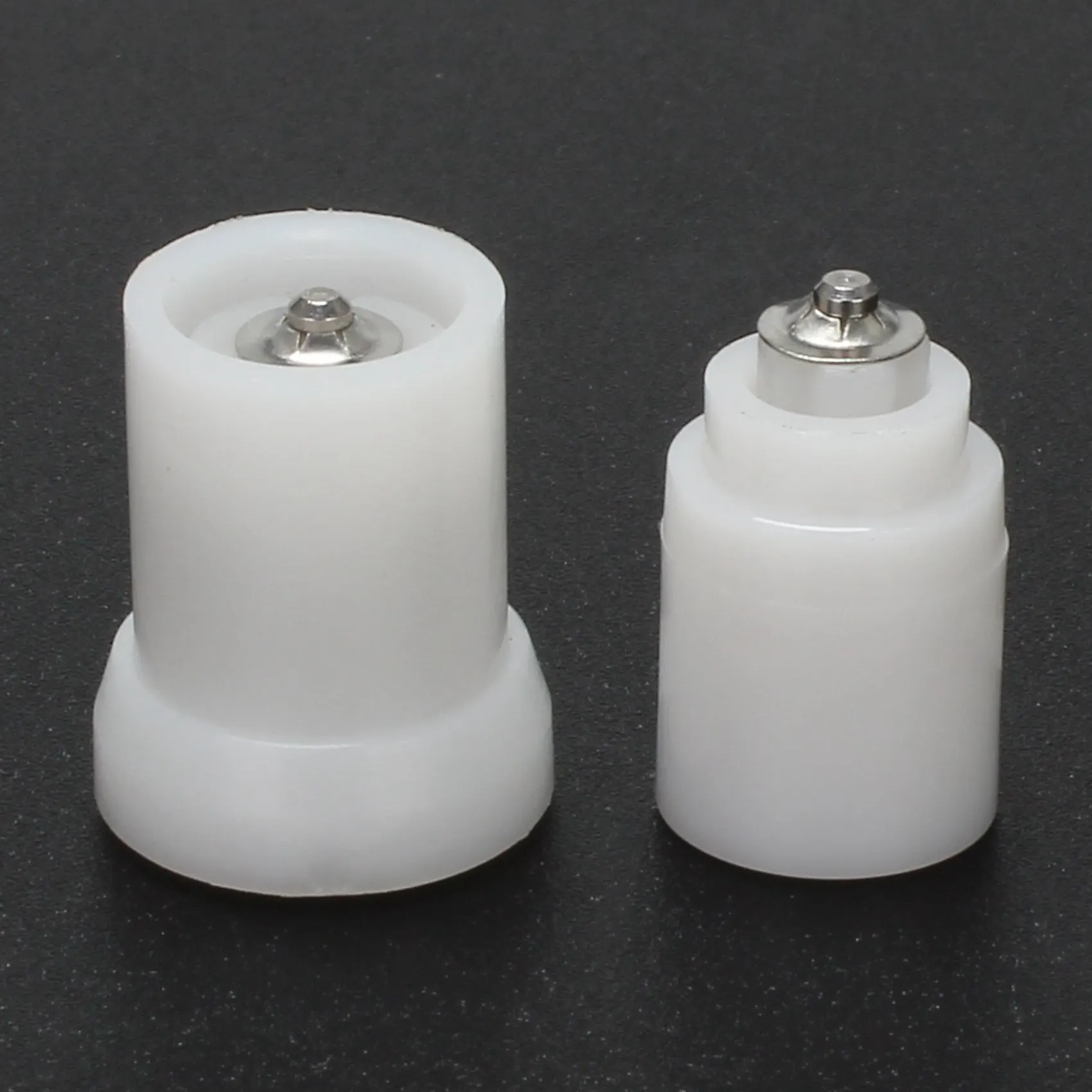 

1 комплект ремонтного комплекта насоса мочевины для Emitec 5273338 5273337 4931694 L4400-1205350A-A14Z