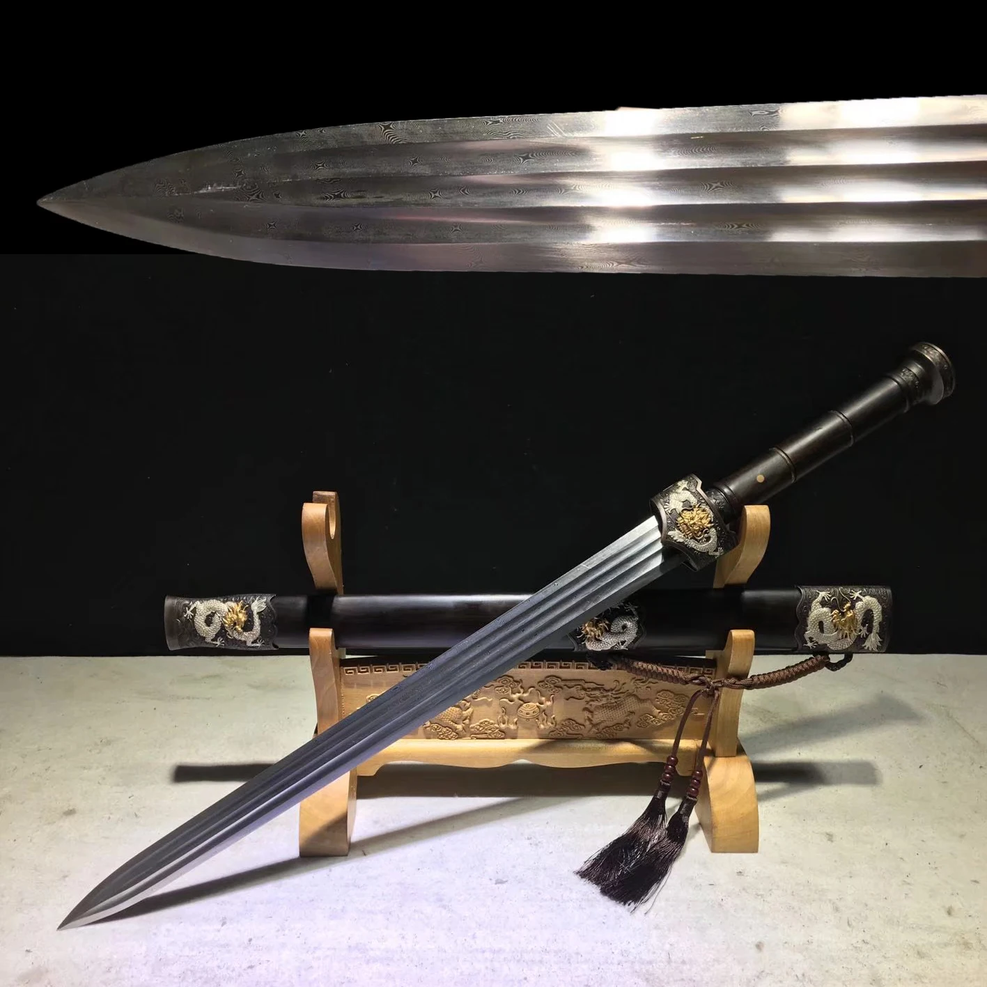 

medieval Damascus steel Hand-forged gifts The Dragon Emperor fights the sword Battle ready for the throne sharp Weapon katana