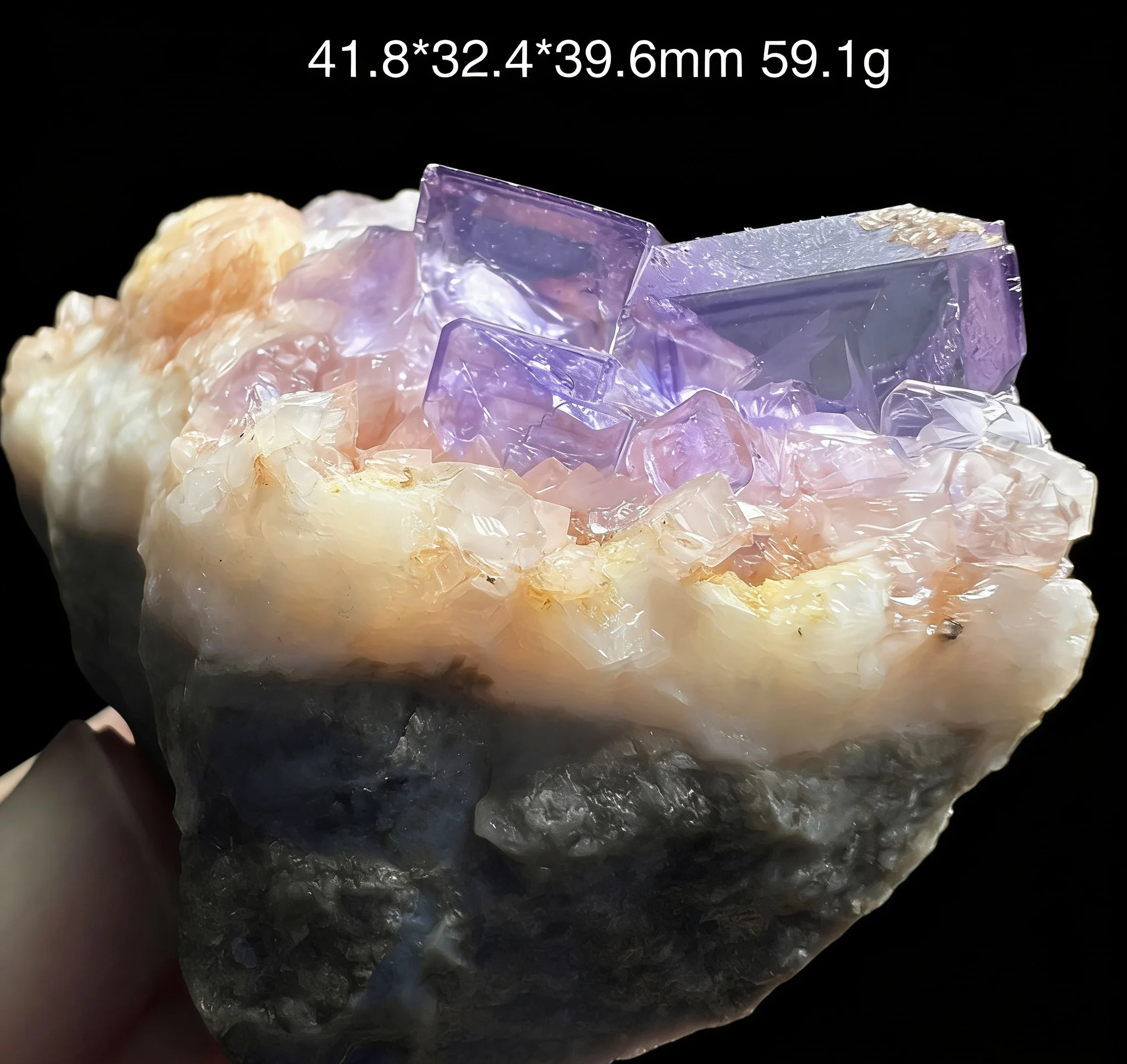 

Natural fluorite symbiotic mineral crystal ore specimen collection mineral standard ornament