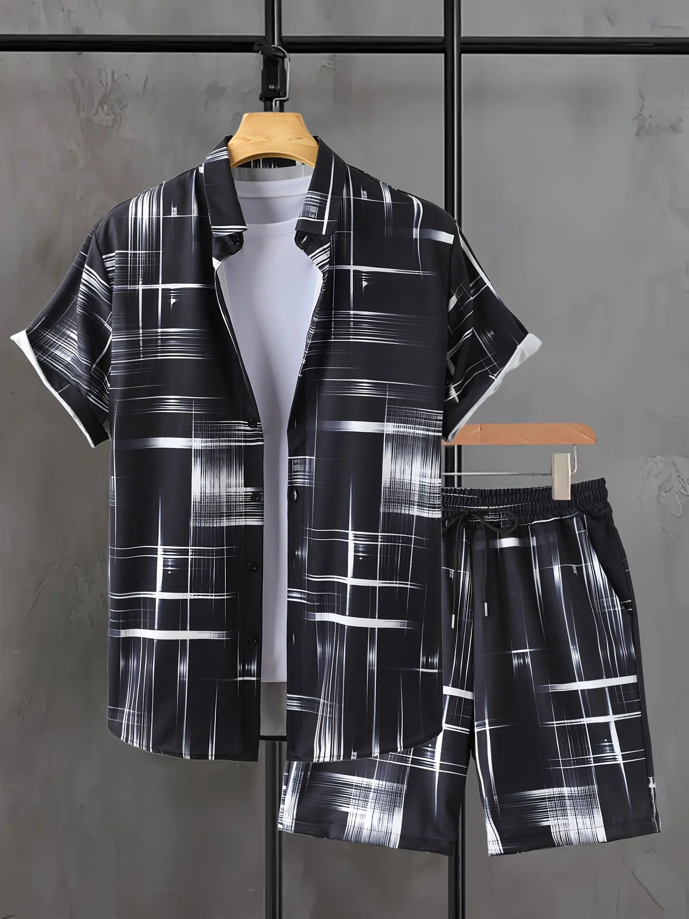 

2025 Summer Shirt Short Sleeve Shorts 2-Piece Set Men's Casual Commuter Suit Men's Striped Printed Hawaiian Beach Style Wear